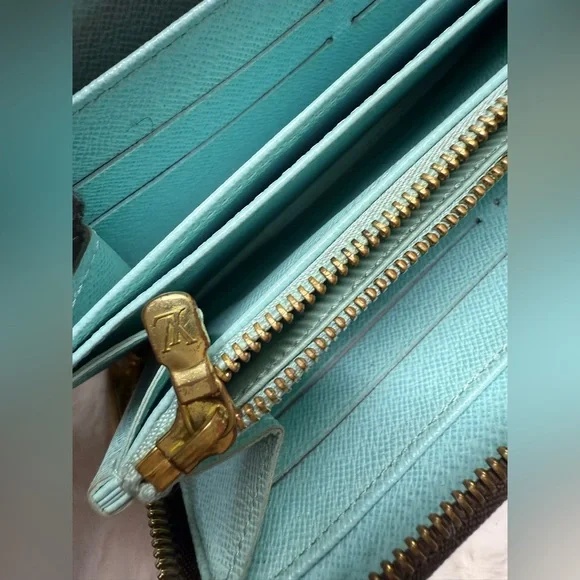 LOUIS VUITTON-CA3151 Limited Edition Illustre Balloon Zippy Wallet(Turquoise Int - Picture 11 of 12